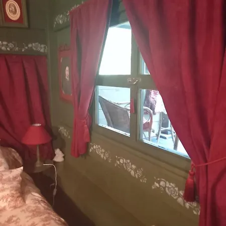 Les Insolites 3* Watronville