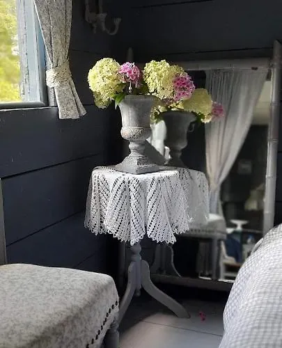 Les Insolites 3* Watronville