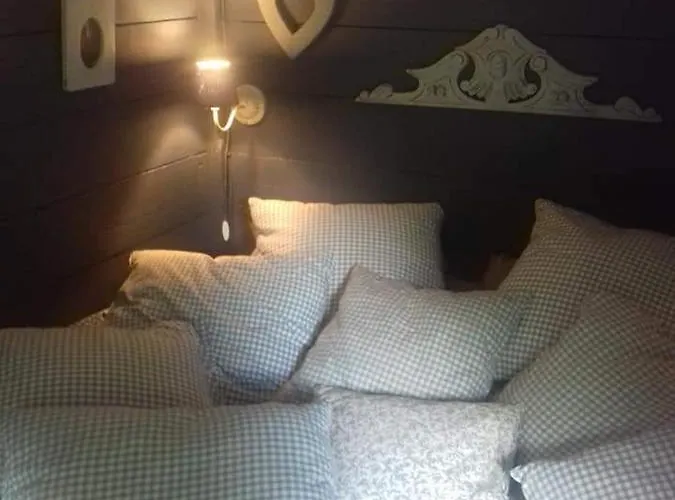 Pensjonat Les Insolites 3*