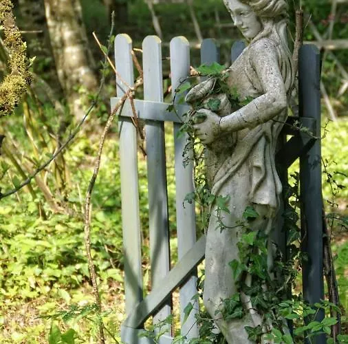 Les Insolites Pensjonat 3*