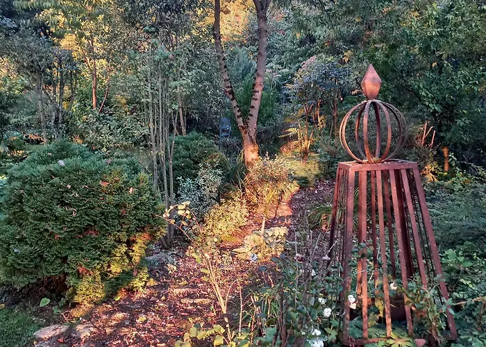 Les Insolites Guest house 3*